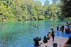 Pariwisata Hijau di Indonesia: Menjaga Alam Sambil Menikmati Keindahan Nusantara